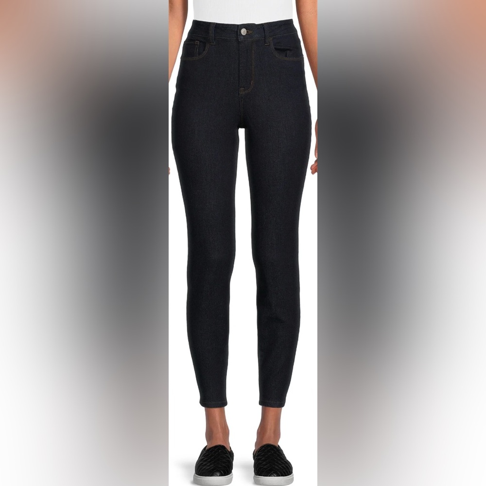 Juniors High Rise Skinny Jean